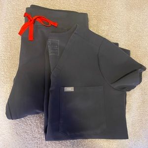 Brand new charcoal grey figs scrubs!